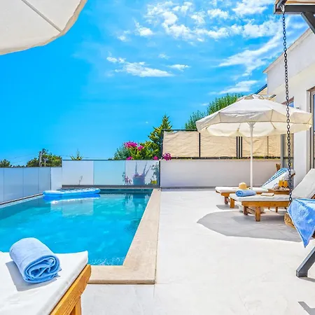 Secluded Sea-view Family Escape-villa Bella2 Sardunya Villa Kaş