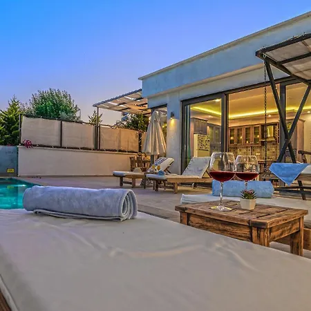 Secluded Sea-view Family Escape-villa Bella2 Sardunya Villa *
