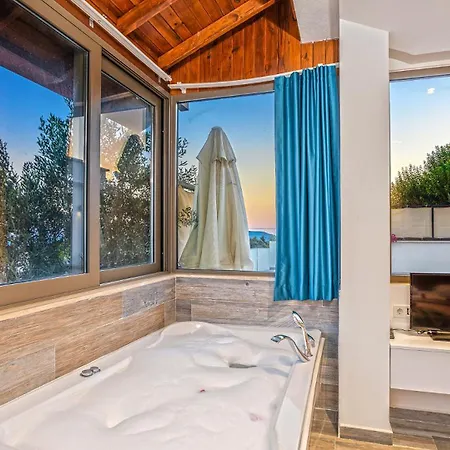 Secluded Sea-view Family Escape-villa Bella2 Sardunya *